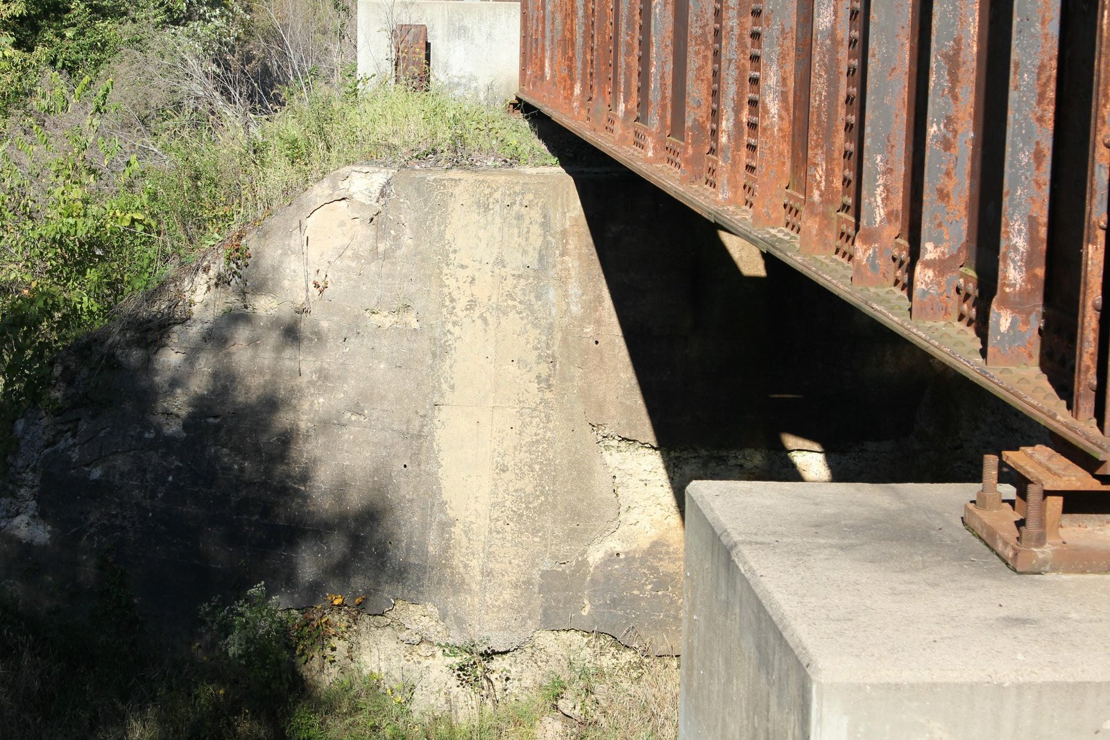 East abutment